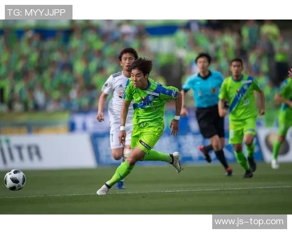 广岛三箭与墨胜利欧赔对比分析及赛事前瞻