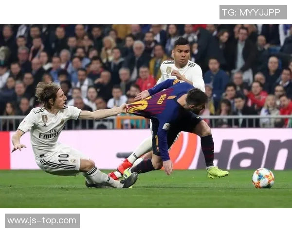 西甲焦点对决马竞主场迎战劲敌皇马争夺三分之战