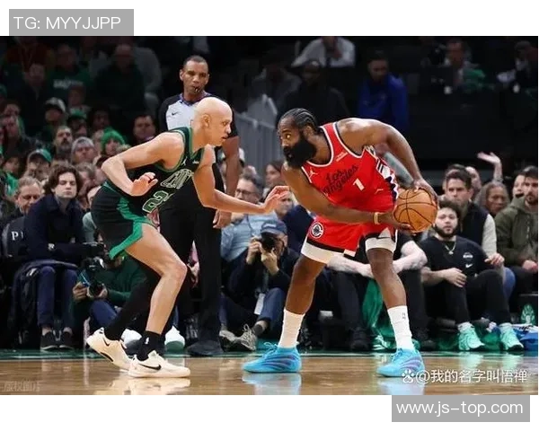 哈登接连三分绝杀不中 快船两分惜败76人 东部客场两连败! 哈登接连三分绝杀不中 快船两分惜败76人 东部客场两连败!